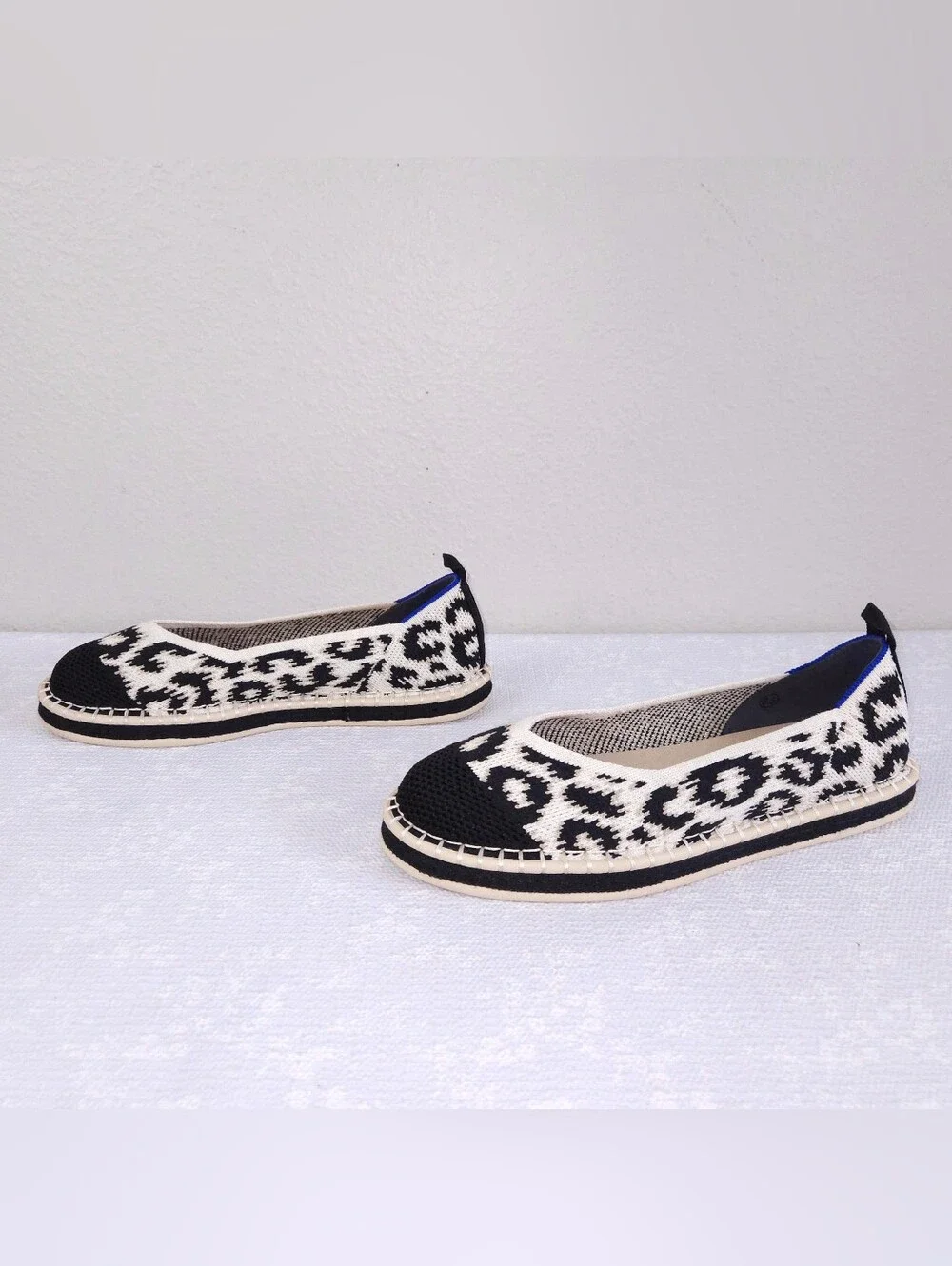 Rothy's The Espadrille Flats US 8.5 Sandy Cat Leopard Print Natural Hemp Slip-On